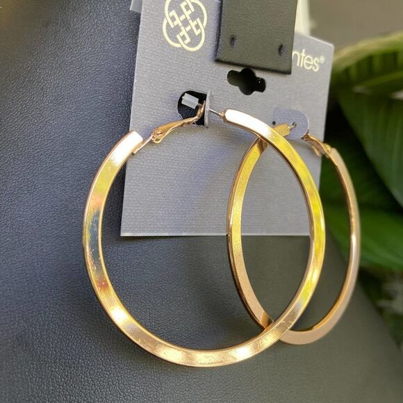 Slender Gold Hoops Daisy Fuentes Fashion Earrings $16ea / 3 for $25 - Picture 5 of 6